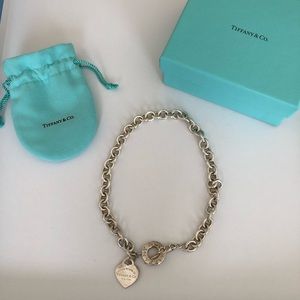 Return To Tiffany Toggle Necklace